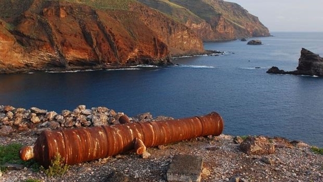 Abdicado por segunda vez