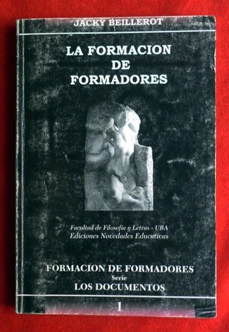 Docente reconocido como profesional