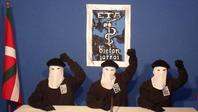 ETA anuncia el cese definitivo de su lucha armada