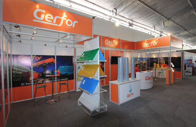 Inicio operaciones en Perú.