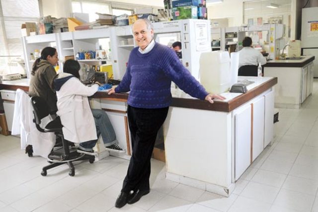 PATARROYO Y LA VACUNA CONTRA LA MALARIA