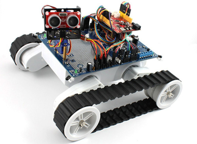 CARACTERÍSTICAS DE LA ROBOTICA