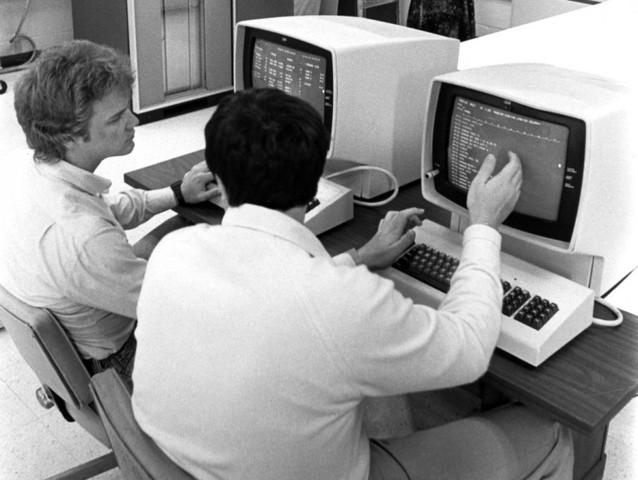 Se buscan procedimientos para el desarrollo del Software.