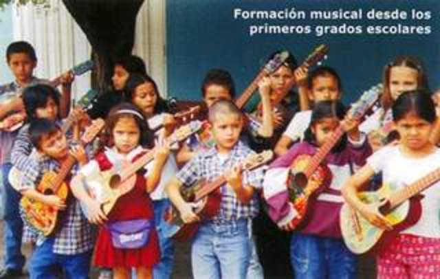 LA INFANCIA EN LA EDAD CONTEMPORÁNEA