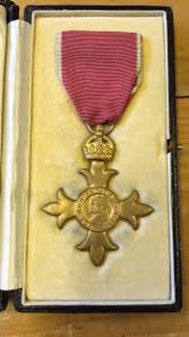 Alan recieves wartime recognition