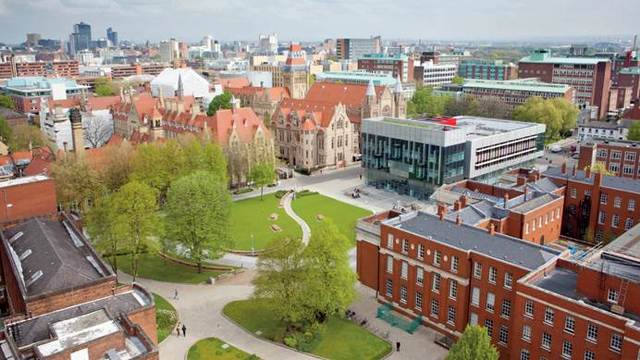 Alan is made deputy director of the Computing Laboratory at Manchester University.
