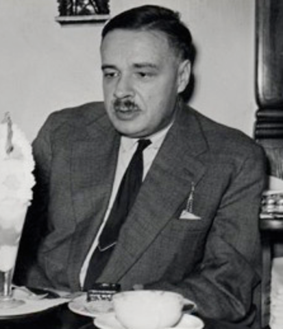 Nace su tercer hijo,Eduard Einstein.