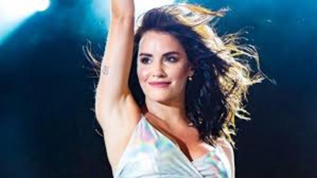 sus primeras canciones