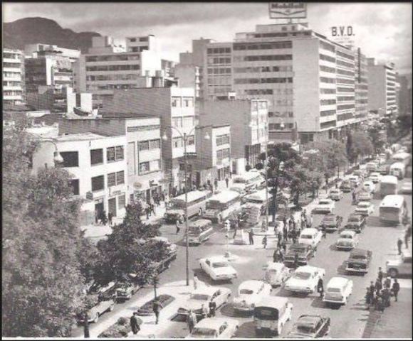 La avenida Carrera Décima o Avenida Fernando Mazuera