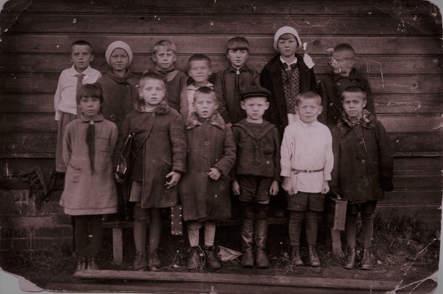Одежда школьников в 30-е годы в деревне