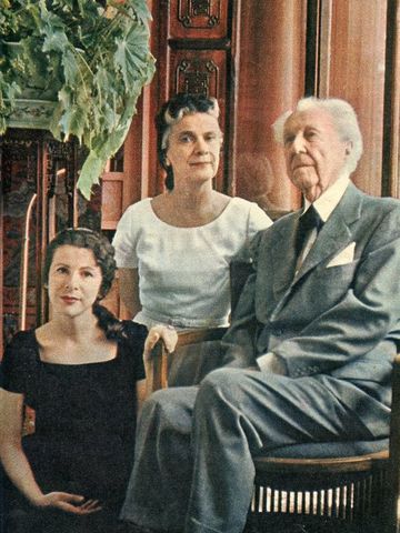 Neixament de la filla de Frank Lloyd i Olga Lazovich