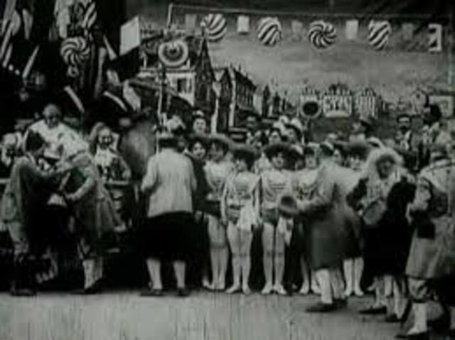 Distribució i Fi del Cinema