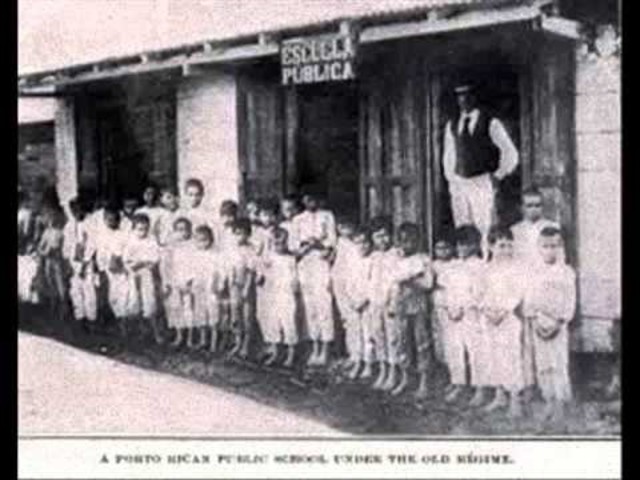 La “Escuela Del Trabajo” y La Escuela De La Socialidad 1854-1932