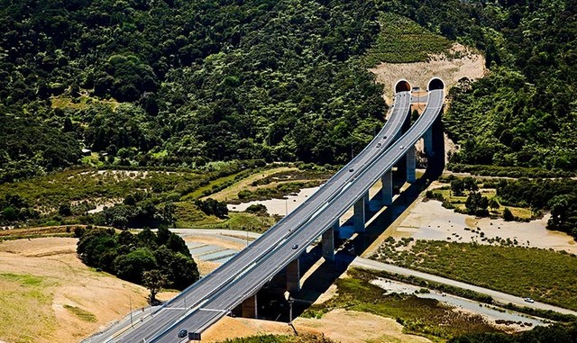 Northern Gateway Toll Road