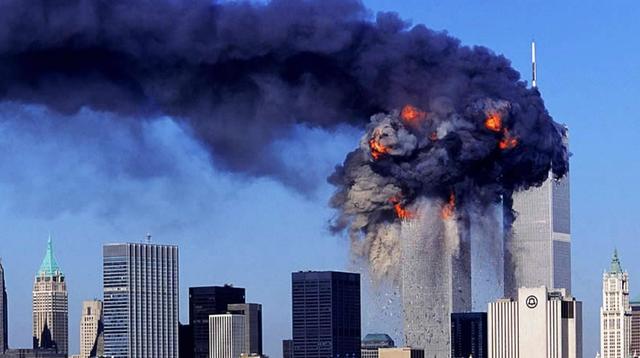 ATENTADO CONTRA LAS TORRES GEMELAS EN NY