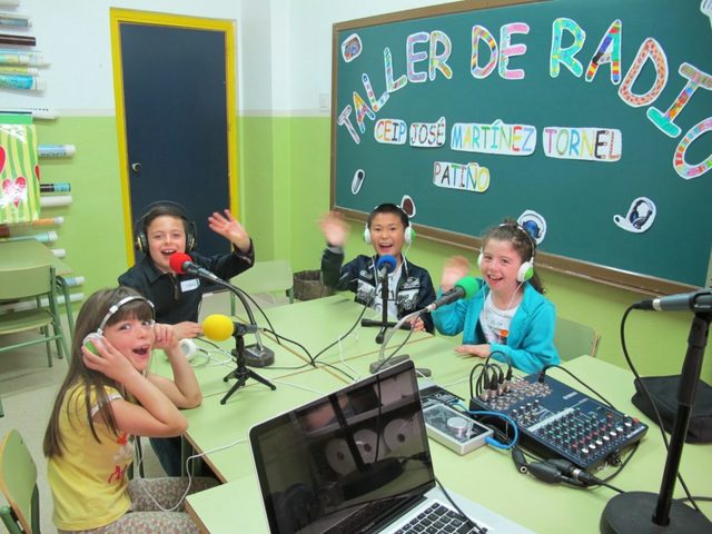 RADIO ESCOLAR