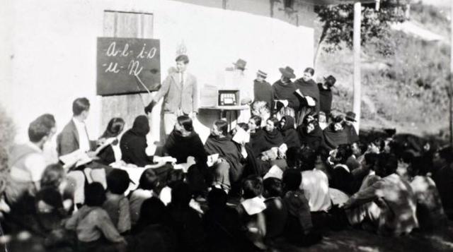 BACHILLERATO POR RADIO