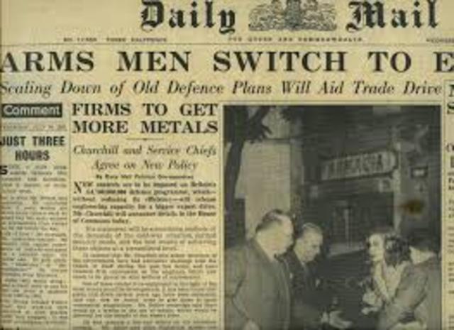Newspapers are first published in London