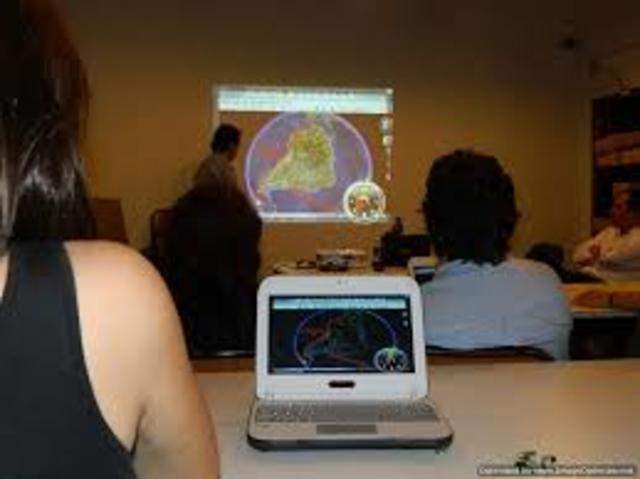 AULAS DIGITALES MÓVILES "ADM"