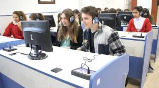 LABORATORIO DE IDIOMAS