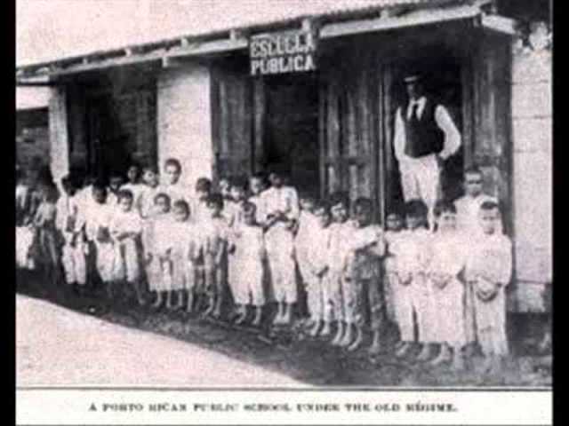 "La Escuela del Trabajo" y La Escuela de la Socialidad