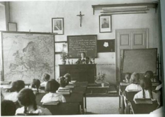 GENTILE: EL PENSAMIENTO PEDAGÓGICO