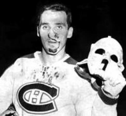 mask in Toronto hockey hall of fame