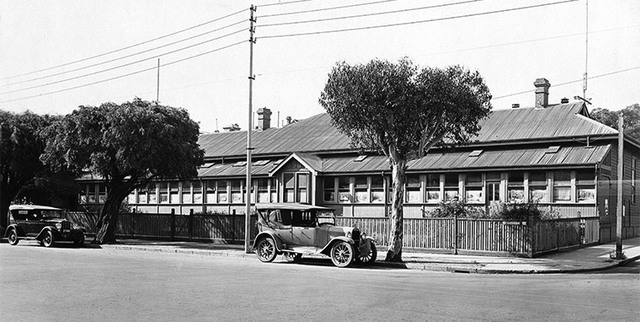 The Crossing of the Blue Mountains