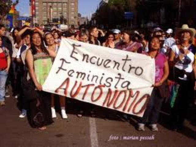 Frente Amplio de Mujeres