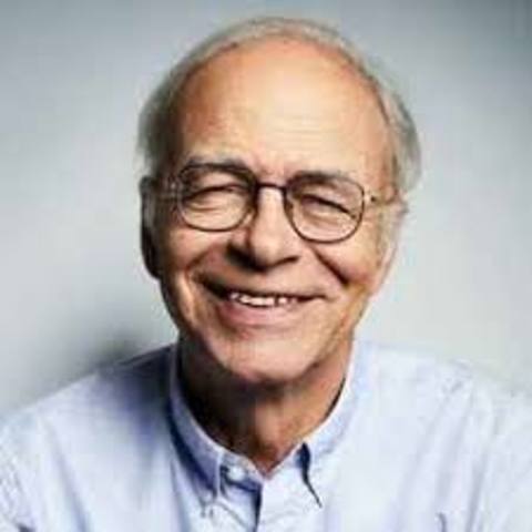 PETER SINGER (1946 -     ) Hacer lo que pueda, por poco que sea, para transformar el mundo en un lugar mejor en el que vivir.