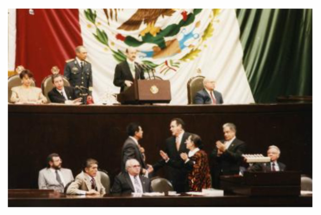 Impulso de reforma enfocada a la desregulación económica interna.