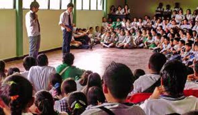 LA EDUCACIÓN EN EL COLEGIO