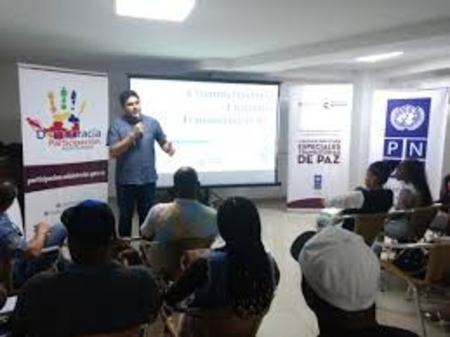 LA EDUCACIÓN Y LA DEMOCRACIA