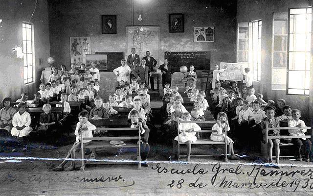 LA “ESCUELA DEL TRABAJO” Y LA ESCUELA DE LA SOCIALIDAD: KERSCHENSTEINER, NATORP, PETERSEN