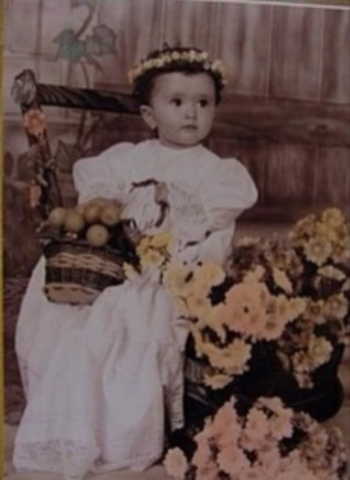 Nacimiento Laura Villegas