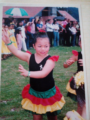 MI PRIMER BAILE
