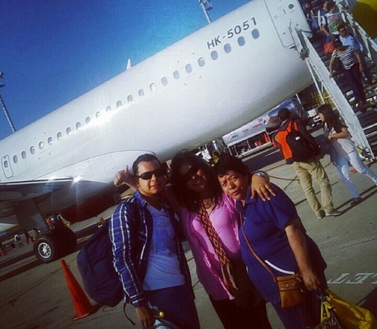 viaje en avión muy lejos