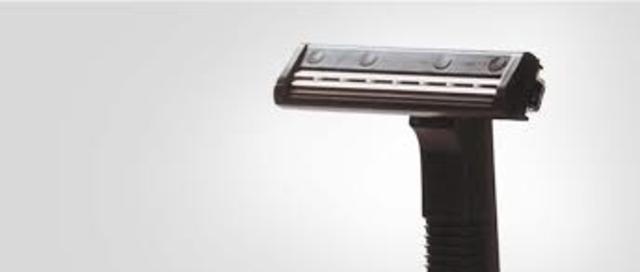 Máquina de afeitar con 2 cuchillas