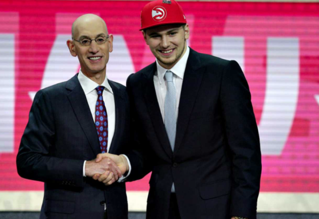 Es drafteado en el puesto 3