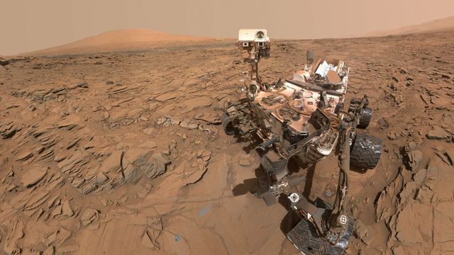 THE ROVER CURIOSITY