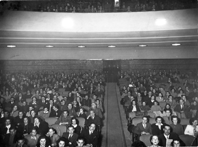 cine con publico