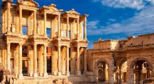 Anatolio  es llamado a Alejandría a dar la cátedra de filosofía aristotélica