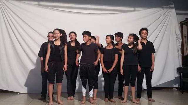 primera presentación de teatro