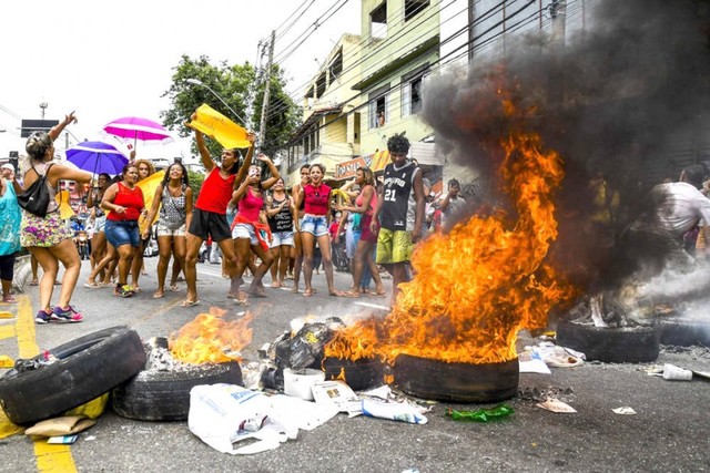 ILEGALIDAD DE LA HUELGA: Son CAUSALES DE ILEGALIDAD DE LA SUSPENSIÓN DE ACTIVIDADES, las siguientes: