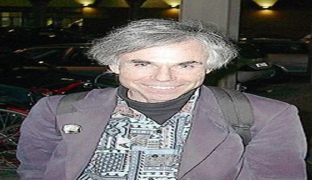 DOUGLAS HOFSTADER
