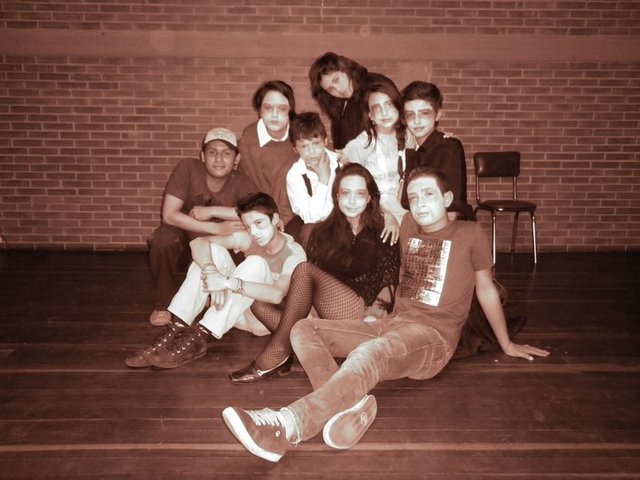 Primera presentacion de teatro