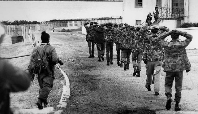 La Guerra de las Malvinas enfrenta a Argentina y Gran Bretaña