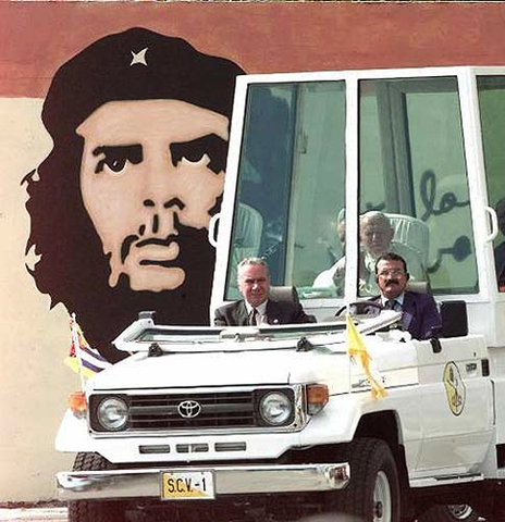 1997-1998 : Honores para el Che y llegada del Papa Juan Pablo II
