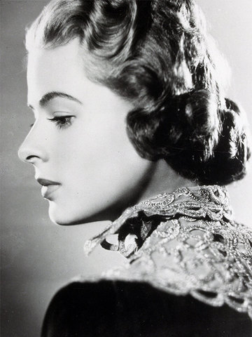 1940-е — естественные брови и пушистые ресницы