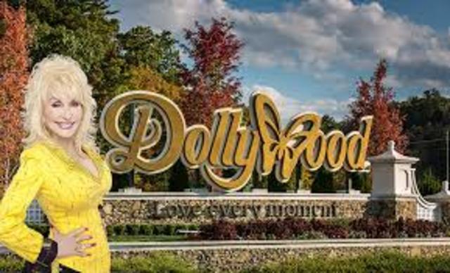 Dollywood Opens
